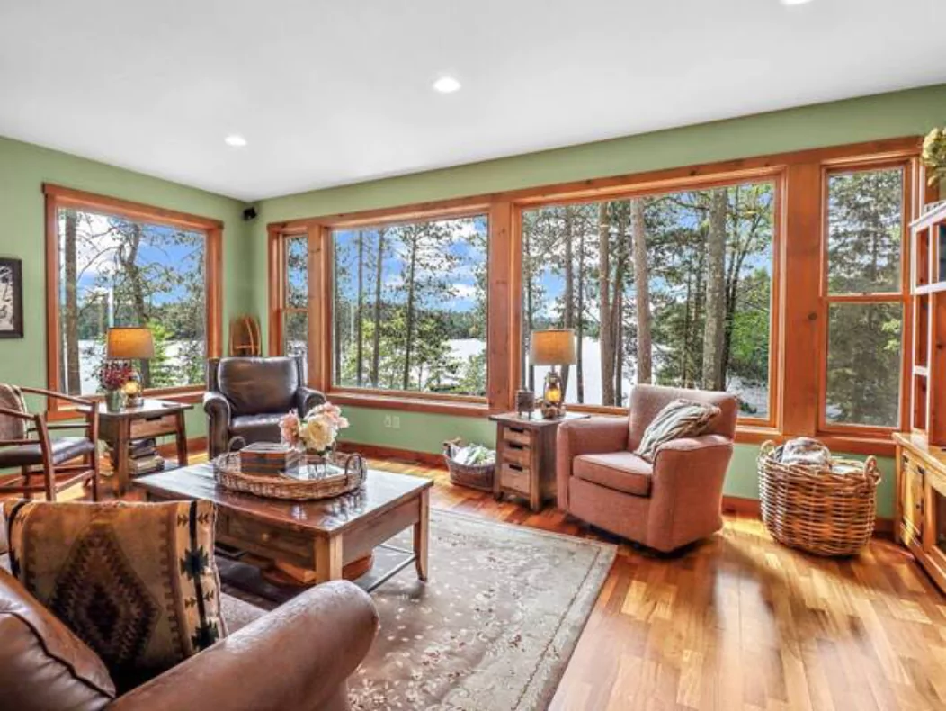 Estate on Yellow Birch Lakeview Vacation Homes